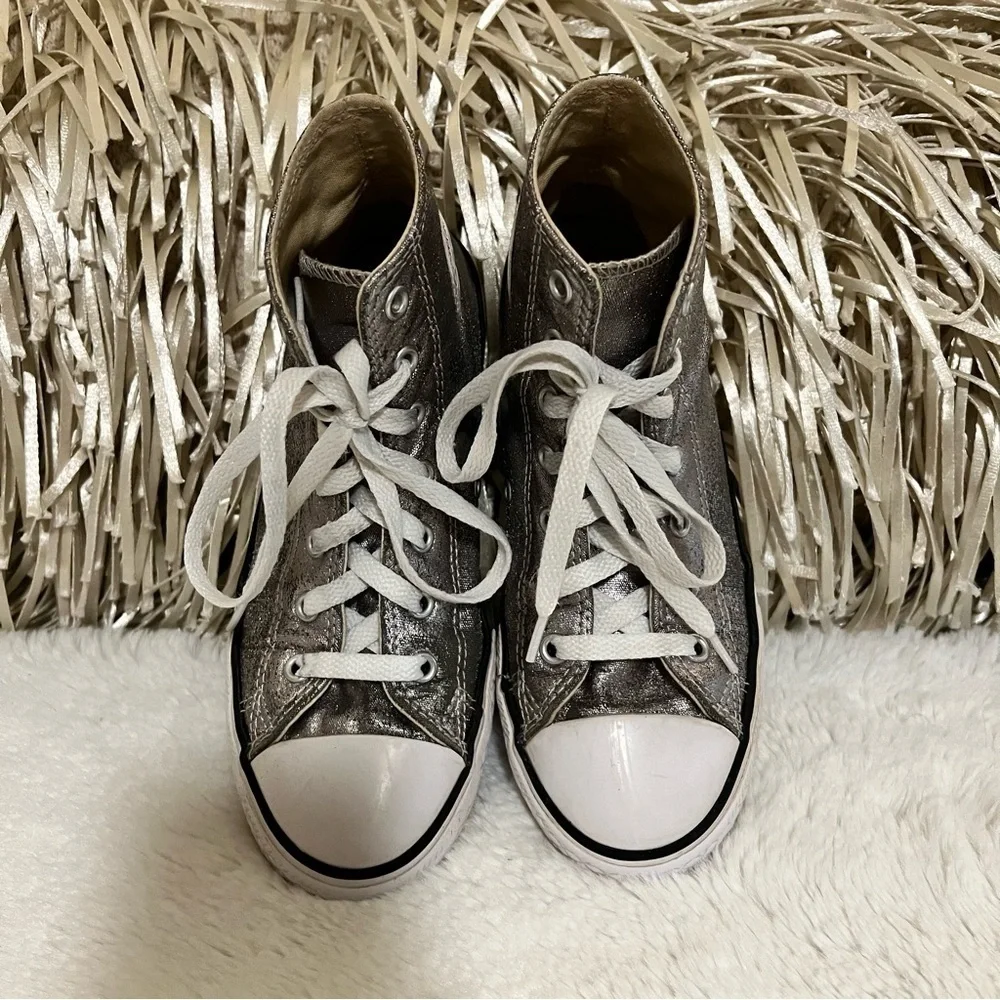 CONVERSE 3 (5.5) Silver Classic Lace Up High Tops Distressed